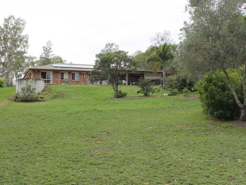 21 Challenge Avenue, Kensington Grove QLD 4341