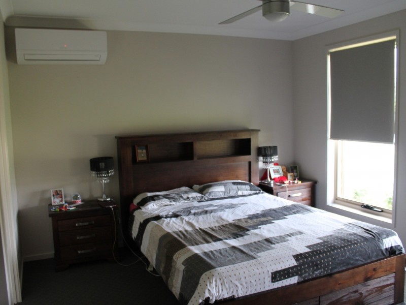 6 Cricklewood Court, Plainland QLD 4341