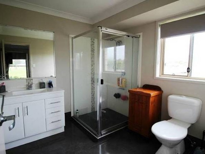 6 Cricklewood Court, Plainland QLD 4341