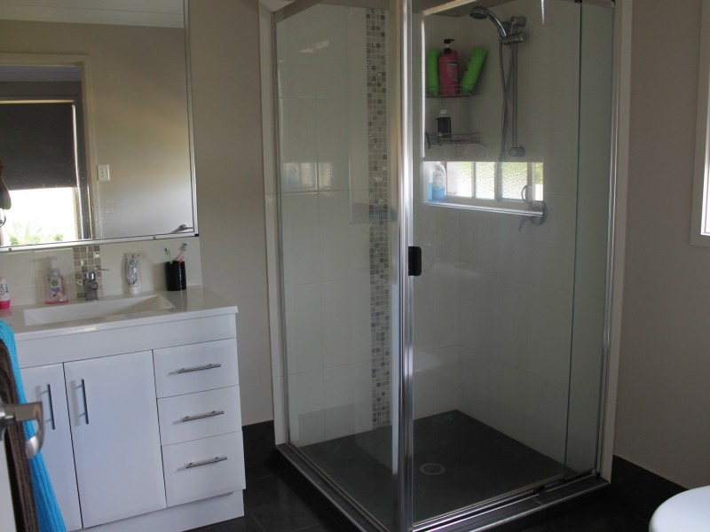 6 Cricklewood Court, Plainland QLD 4341