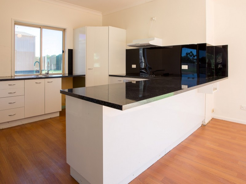 18 Drayton Street, Laidley QLD 4341