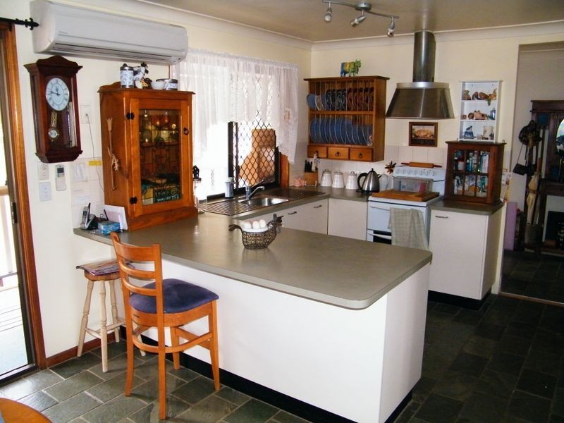 Kensington Grove QLD 4341