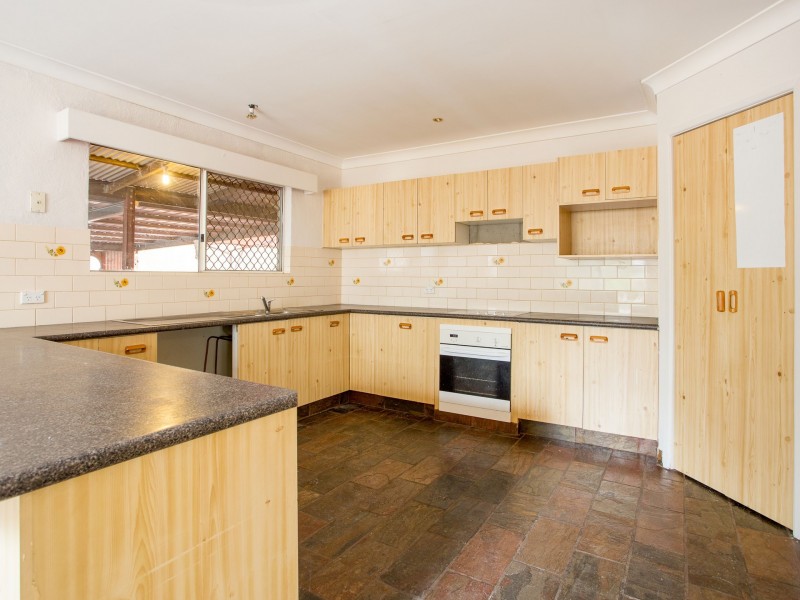 12 Yellowood Court, Kensington Grove QLD 4341