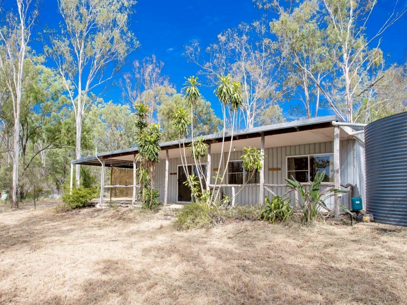 12 Yellowood Court, Kensington Grove QLD 4341