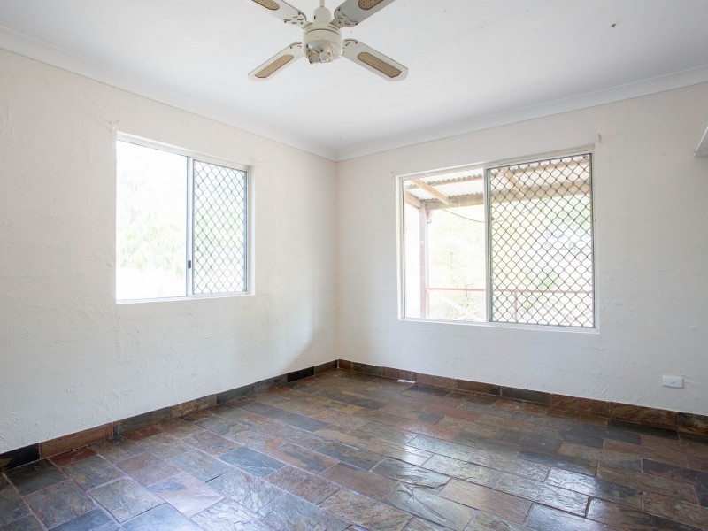 12 Yellowood Court, Kensington Grove QLD 4341