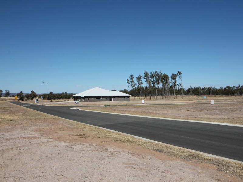 L1-42 Adare Grove, Adare QLD 4343