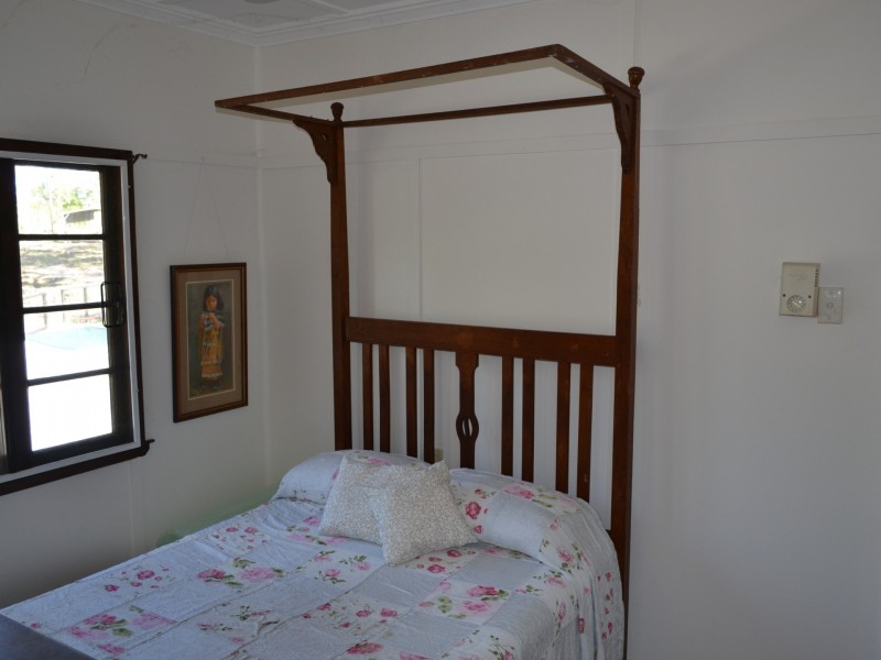 12 Hedges Court, Laidley Heights QLD 4341