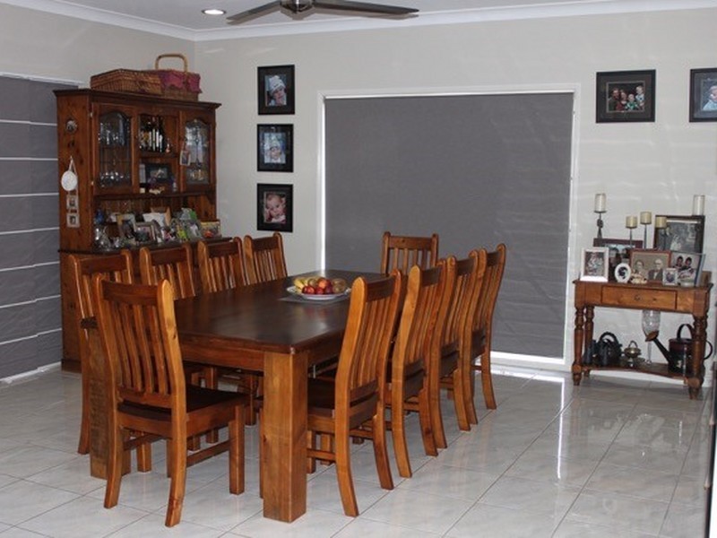 4 Riley Court, Kensington Grove QLD 4341