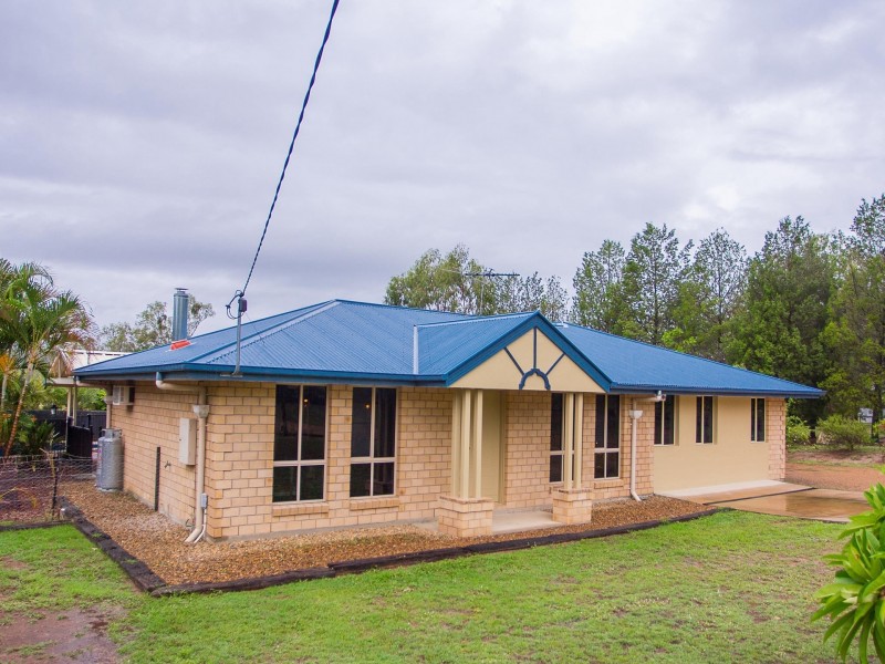 37 Walnut Drive, Brightview QLD 4311