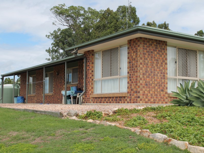34 Laurette Drive, Glenore Grove QLD 4342
