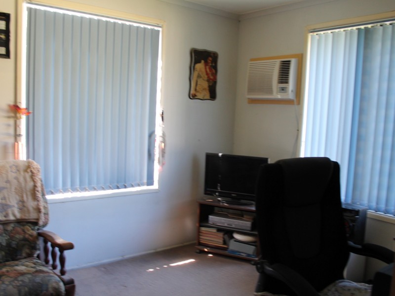 13 Australia II Drive, Kensington Grove QLD 4341