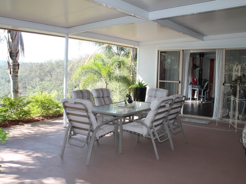 21 Anthony Court, Summerholm QLD 4341