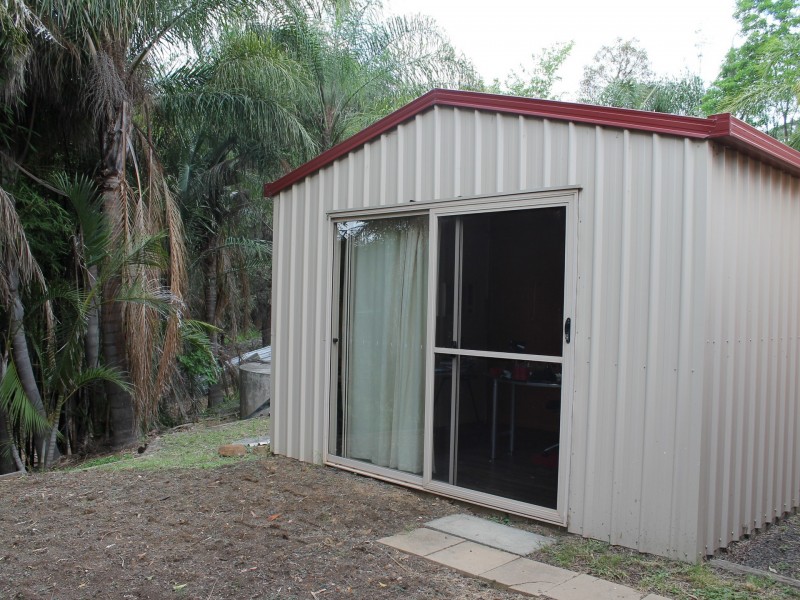 21 Anthony Court, Summerholm QLD 4341