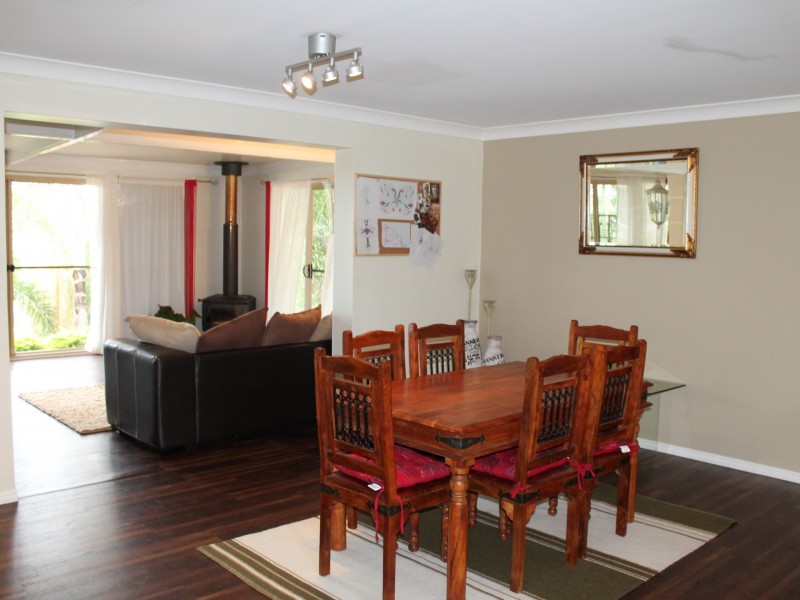21 Anthony Court, Summerholm QLD 4341
