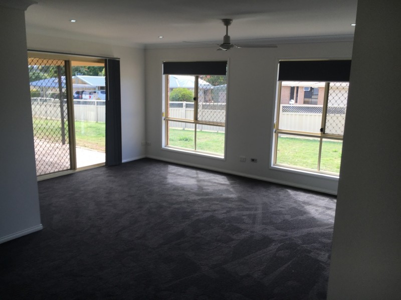 13 Metcalf Street, Gatton QLD 4343