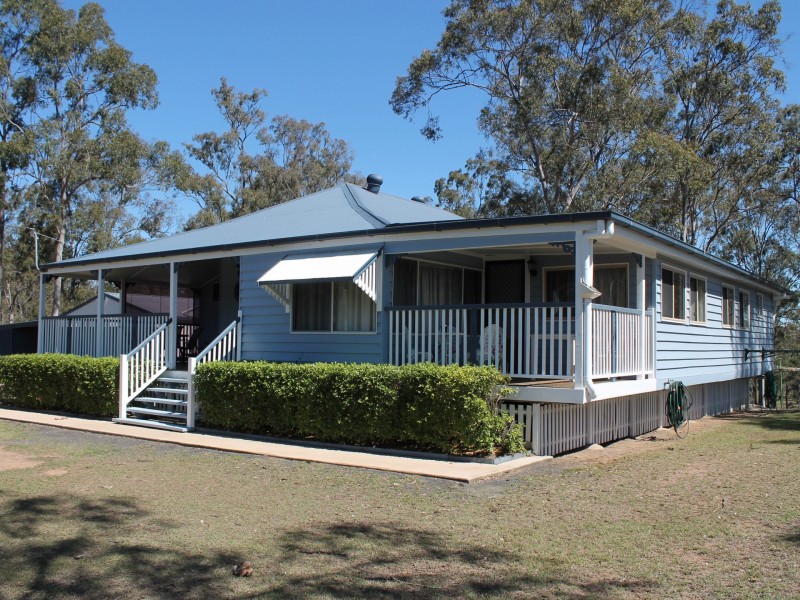 37 Australia II Drive, Kensington Grove QLD 4341
