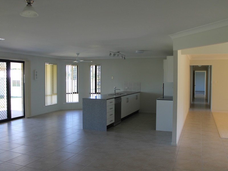 34 Caleys Court, Lockrose QLD 4342