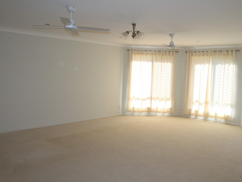 34 Caleys Court, Lockrose QLD 4342