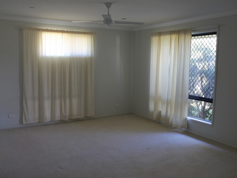 34 Caleys Court, Lockrose QLD 4342