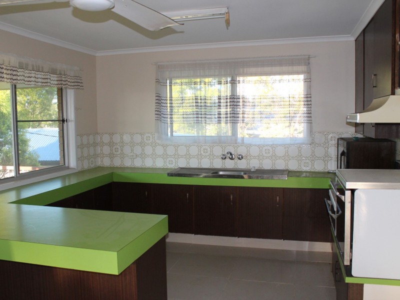 54 Drayton Street, Laidley QLD 4341