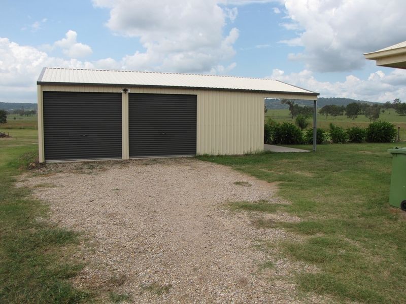 8 Lowien Close, Kensington Grove QLD 4341