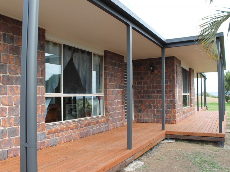 3 Sassafras Court, Plainland QLD 4341