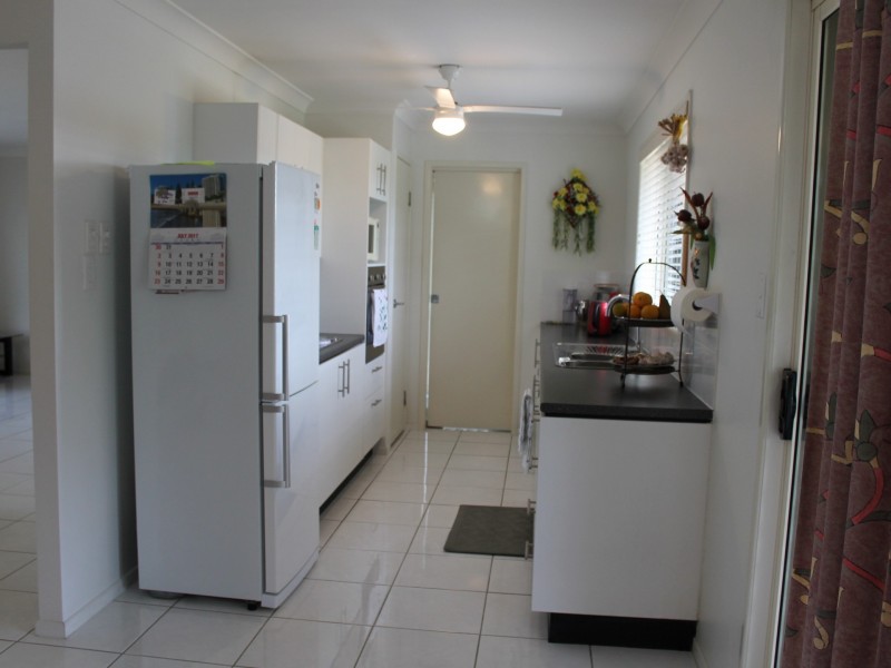 56 Fairway Drive, Kensington Grove QLD 4341