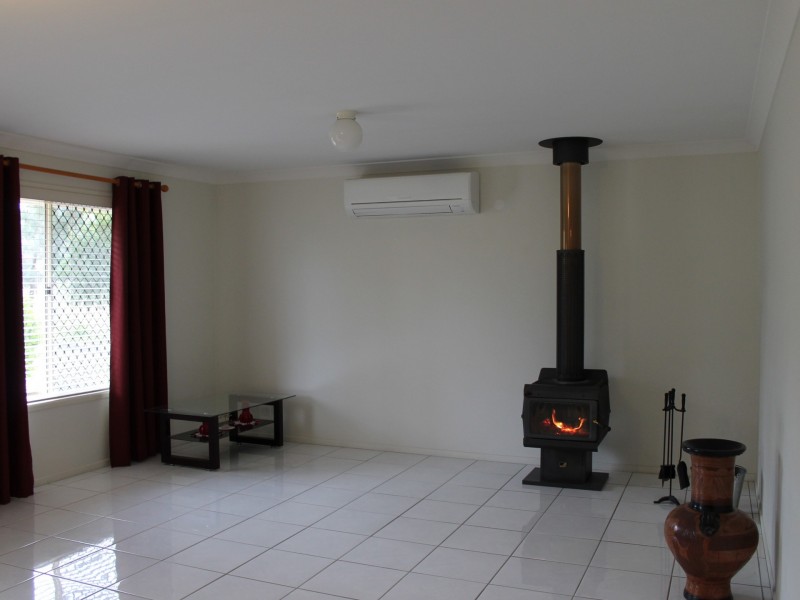 56 Fairway Drive, Kensington Grove QLD 4341