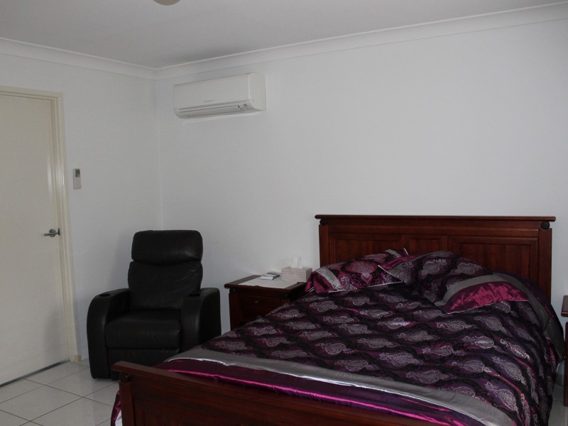 56 Fairway Drive, Kensington Grove QLD 4341