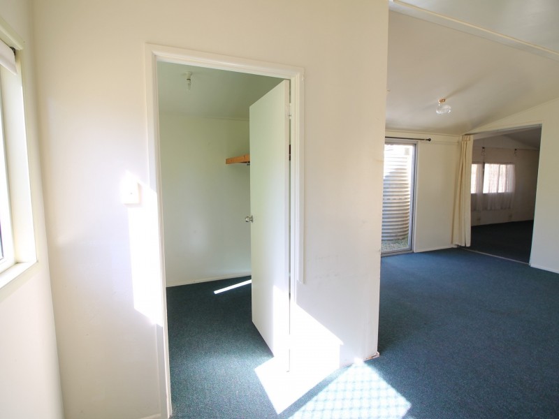 1 Lyrebird Road, Regency Downs QLD 4341
