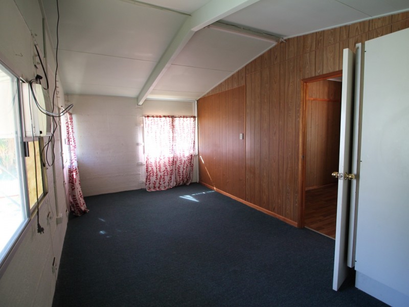 1 Lyrebird Road, Regency Downs QLD 4341