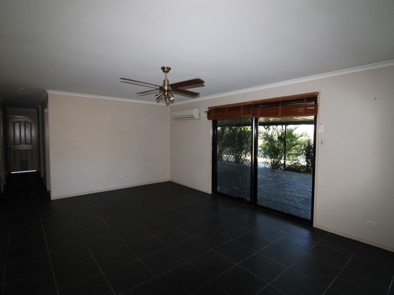 48 Fairway Drive, Kensington Grove QLD 4341
