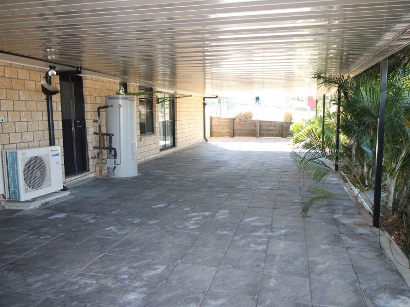 48 Fairway Drive, Kensington Grove QLD 4341