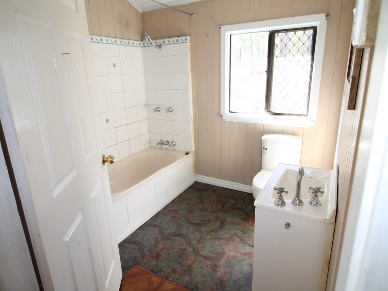 31 Beames Drive, Laidley QLD 4341
