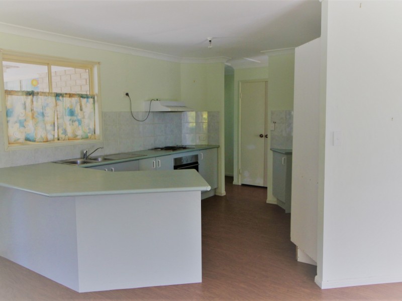 2 Coot Place, Laidley Heights QLD 4341
