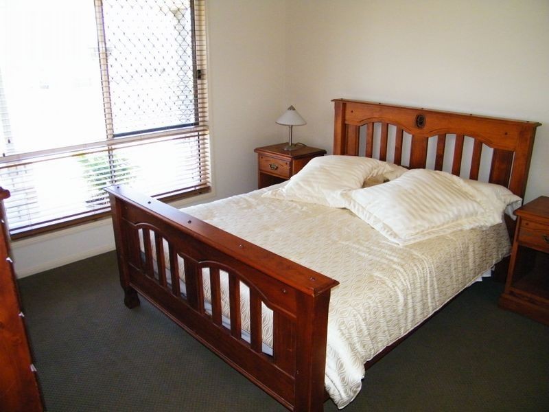 41 Stephenson Crescent, Kensington Grove QLD 4341