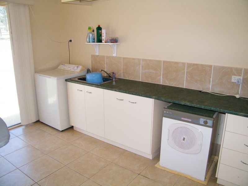 41 Stephenson Crescent, Kensington Grove QLD 4341