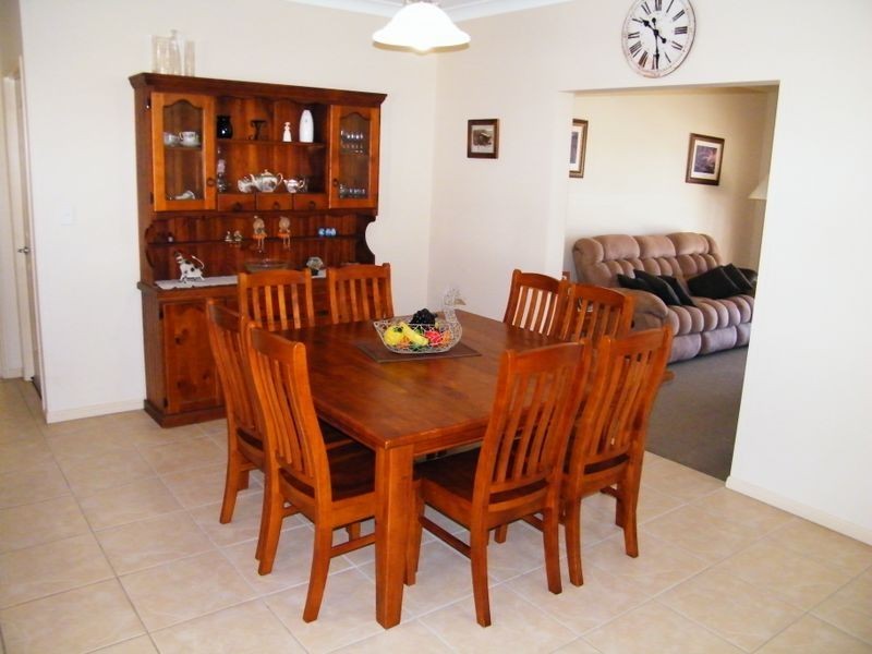 41 Stephenson Crescent, Kensington Grove QLD 4341