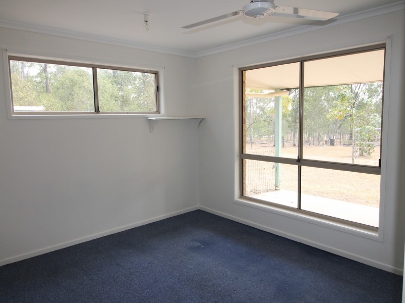 33 Harvey Road, Forest Hill QLD 4342