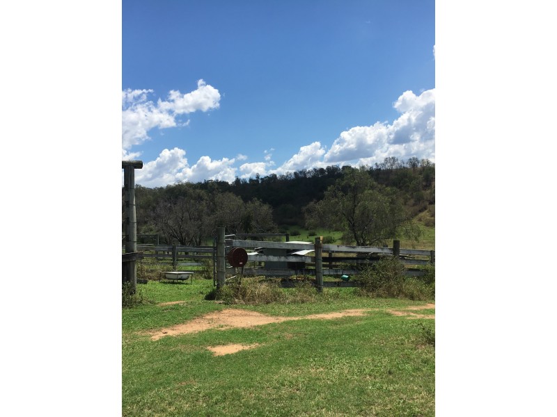 21 Schadwell Road, Blenheim QLD 4341