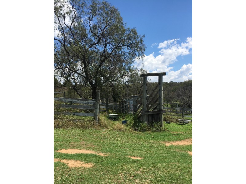 21 Schadwell Road, Blenheim QLD 4341