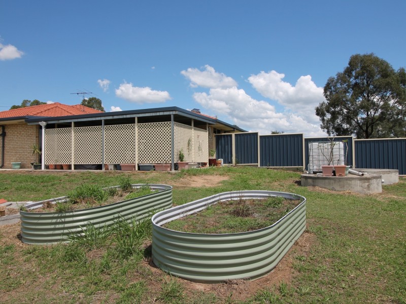 18 Sandalwood Drive, Brightview QLD 4311