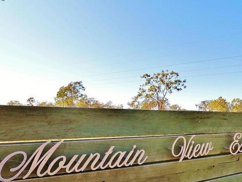 1 BOYSEN COURT, Adare QLD 4343