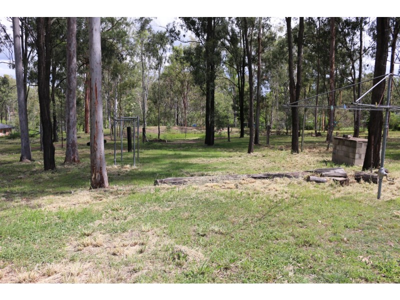 10 Richwood Court, Kensington Grove QLD 4341