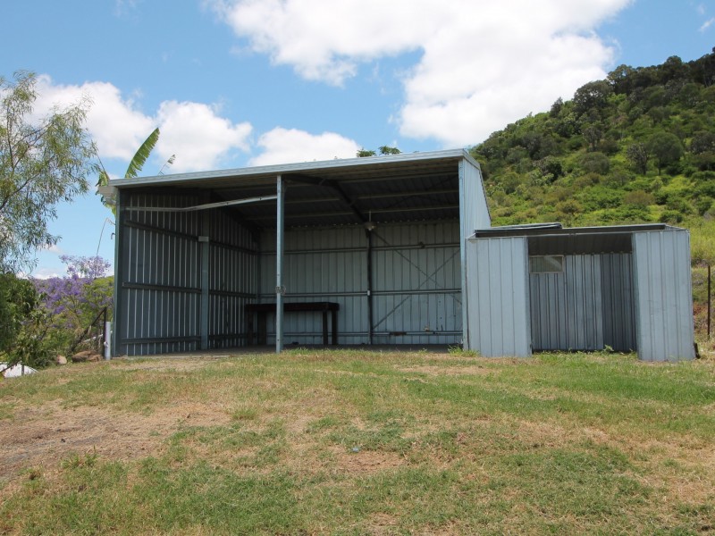 25 McGarrigal Road, Laidley Creek West QLD 4341