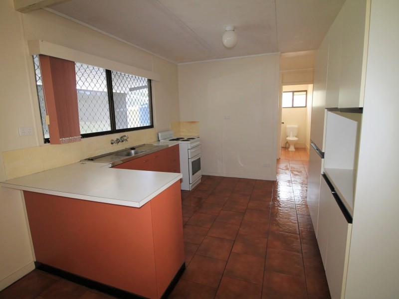 8 Joyce Road, Plainland QLD 4341