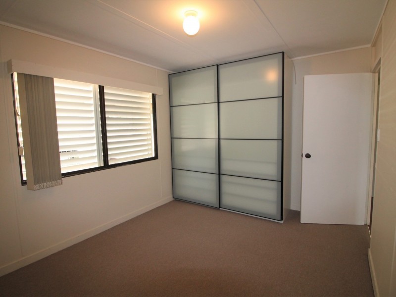 8 Joyce Road, Plainland QLD 4341