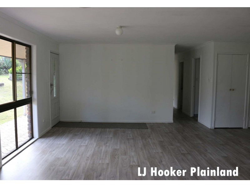 2 Rosella Avenue, Regency Downs QLD 4341