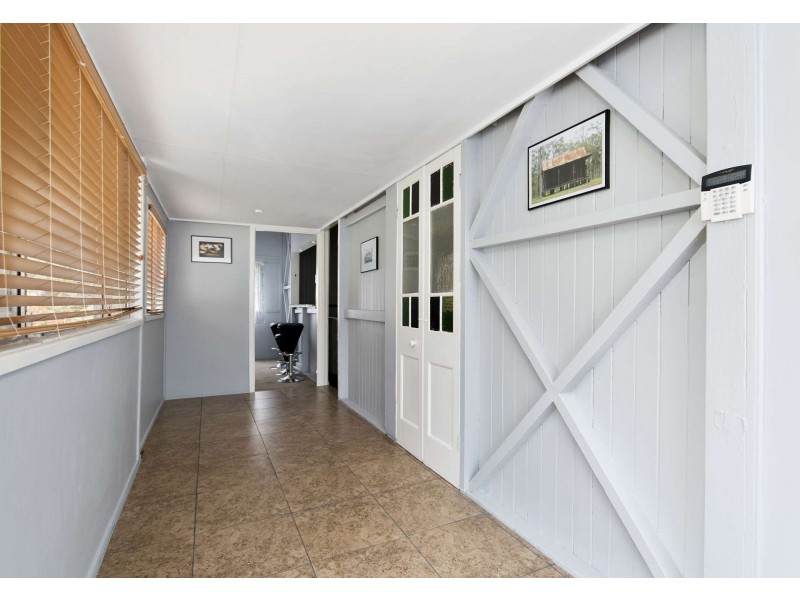 29 School St, Marburg QLD 4346