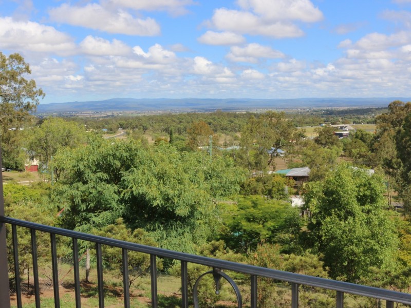 3 Howard Court, Plainland QLD 4341